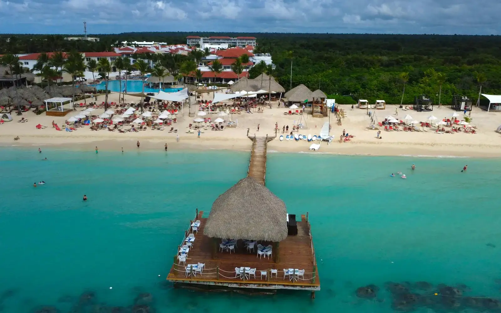 Resort tropical frente al mar en República Dominicana